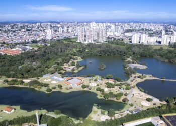 Essa cidade mistura tradição, natureza e aconchego como nenhuma outra