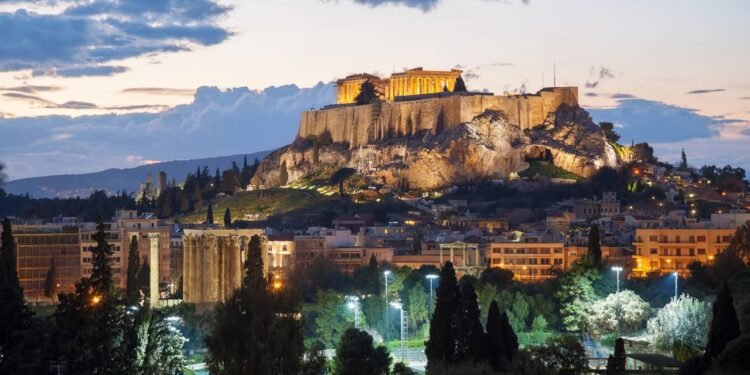 Com 46 colunas de mármore no peristilo, o Parthenon em Atenas virou o maior recorde da arquitetura clássica da história mundial