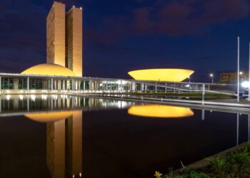 Tensão política em Brasília