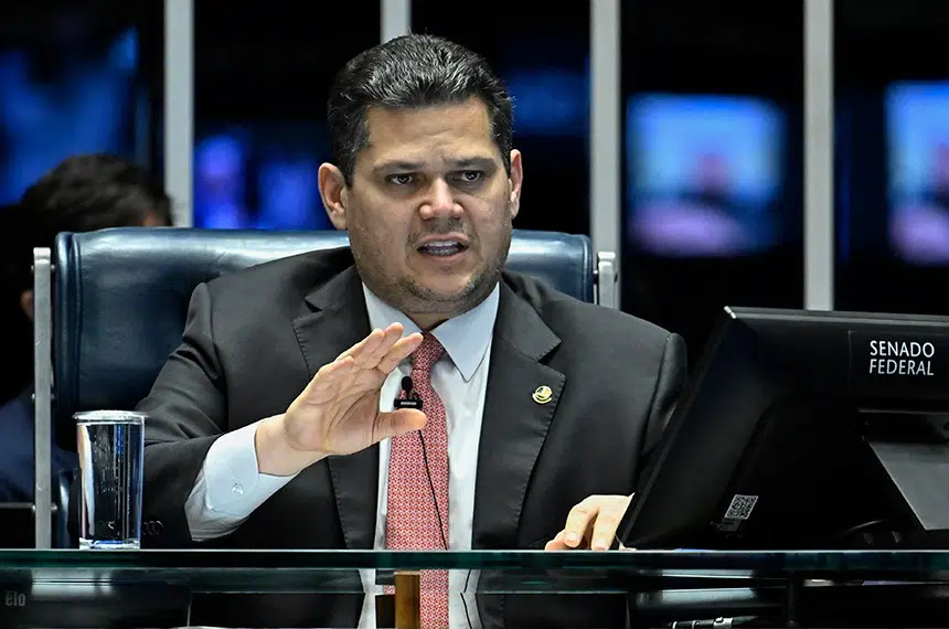 DAVI ALCOLUMBRE