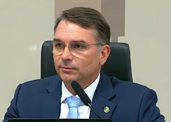 senador flávio bolsonaro