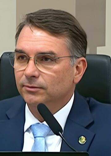 senador flávio bolsonaro