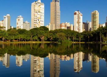 A cidade mais charmosa do Centro-Oeste para quem ama natureza e comida boa