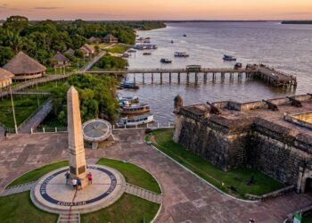 Cidade fundada em 1758 é a única capital brasileira cortada pela linha do Equador