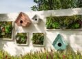 O jardim vertical é uma solução prática para quem tem pouco espaço e quer trazer verde para paredes antes sem destaque - Créditos: depositphotos.com / fotolismthai