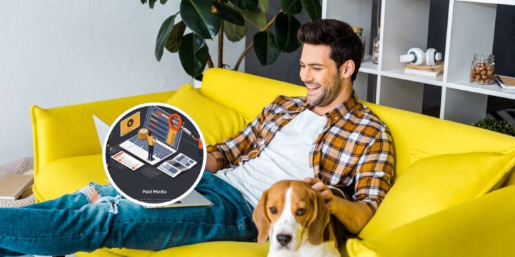 A carreira que permite trabalhar de casa e gerar milhões em vendas para grandes marcas