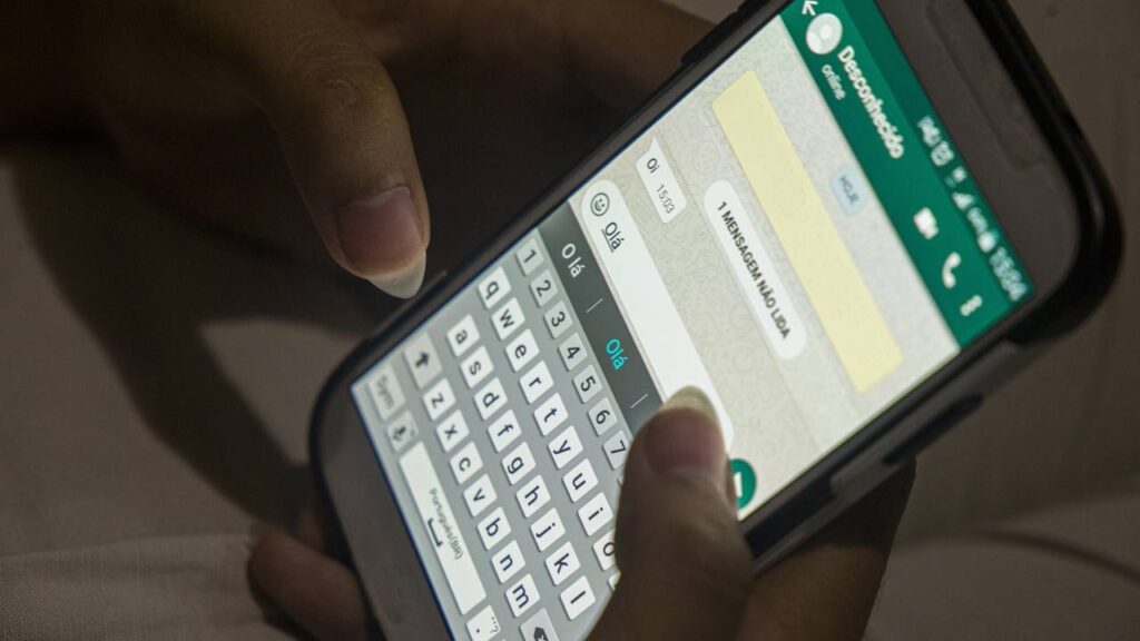 WhatsApp desconectou sozinho? Isso pode ser sinal de golpe