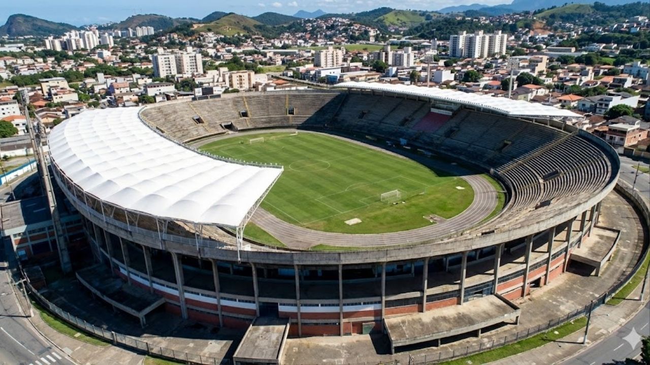 Com 21 mil lugares e uma cobertura inspirada em pétalas, a arena em Cariacica virou o maior estádio do Espírito Santo e palco de jogos nacionais