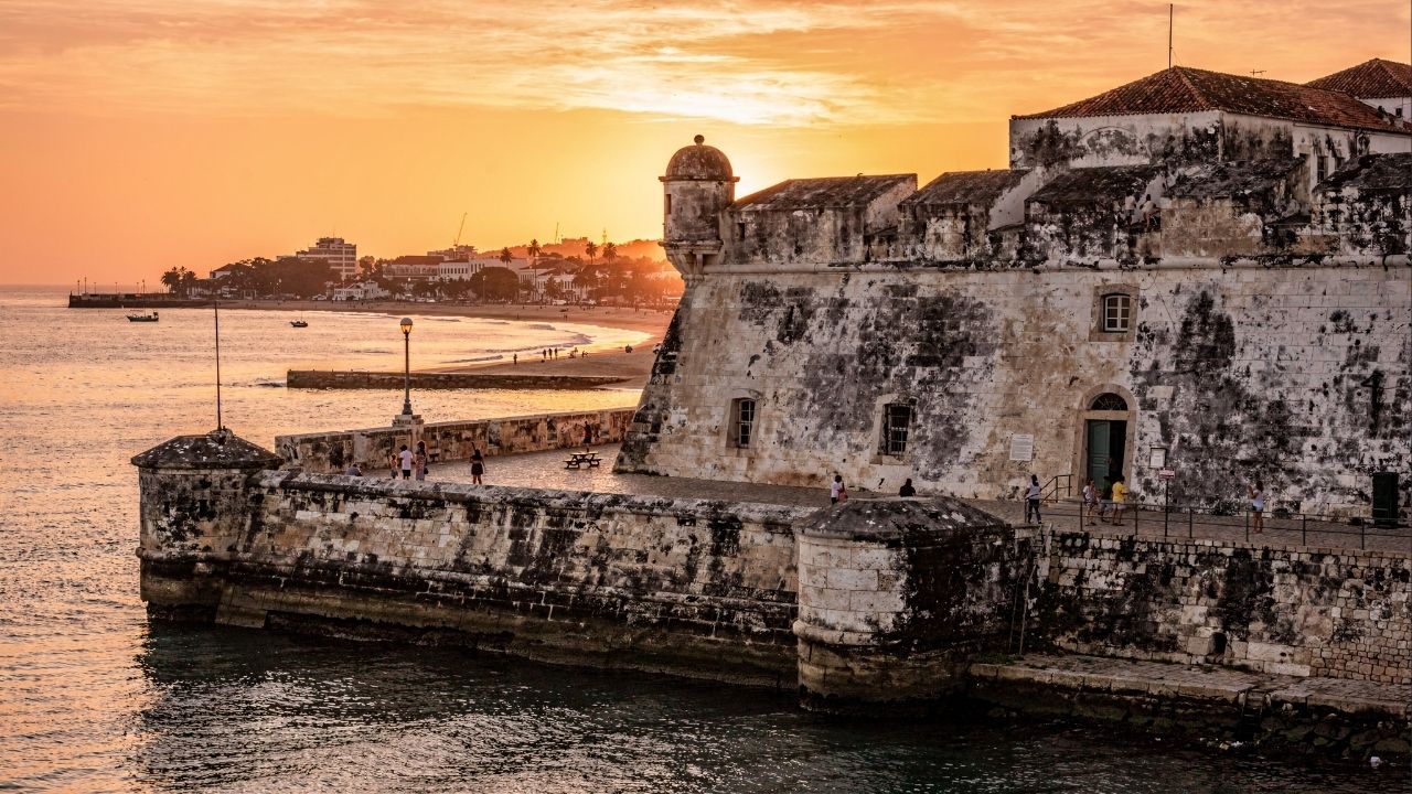 Com sua estrutura datada de 1702 e localizado no Porto da Barra, o Forte de São Diogo tornou-se um marco histórico e cultural da defesa de Salvador