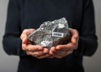 Pouco conhecido e 10x mais caro que o ouro, esse metal movimenta setores estratégicos da indústria