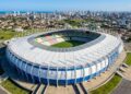 Com capacidade para 63.903 pessoas e uma cobertura que reduz o calor, a Arena Castelão de 1973 virou o maior palco do futebol e de shows no Ceará
