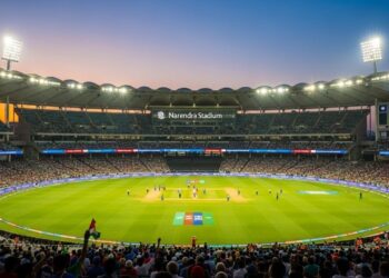 Com capacidade para 132 mil pessoas e um design monumental, a arena indiana se tornou o maior estádio de críquete do mundo