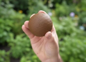 Como criar sozinho a bola de lama perfeita, técnica japonesa Hikaru Dorodango, paciência e brilho impecável