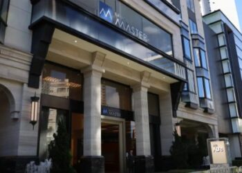 FACHADA BANCO MASTER