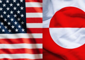 BANDEIRAS DOS EUA E DA GROENLÂNDIA