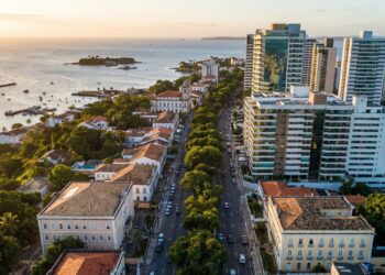 Com apenas 1 km de extensão, avenida em Salvador tem o metro quadrado mais caro de todo o Nordeste