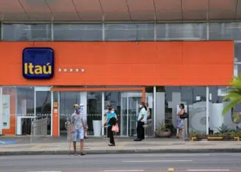 ITAÚ