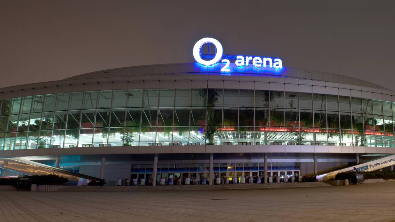 Com sua cúpula icônica de 365m e 20 mil assentos, a estrutura virou a arena de shows mais movimentada do mundo