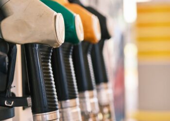 PETROBRAS REDUZ GASOLINA PARA AS DISTRIBUIDORAS