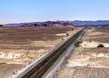 A Rodovia Pan-Americana liga o Alasca ao extremo sul e soma cerca de 30 mil km em um mosaico de estradas nacionais