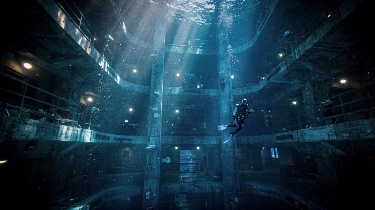 A piscina mais funda do mundo? Com 60 metros de profundidade, cidade submersa e cavernas artificiais, Deep Dive Dubai desafia a engenharia