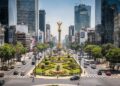 Avenida do México ganha fama mundial, pois seus 14,7 km de extensão e monumentos de 1860 unem o centro histórico ao imenso parque de Chapultepec