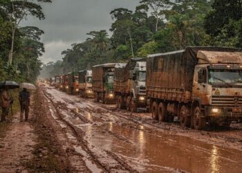 Bloqueio na estrada mais temida do Brasil isola o Norte e revive, após décadas, o pesadelo da lama na região