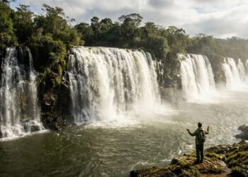 Salto Yucumã é o santuário geológico onde a água cai de lado em um espetáculo único (imagem ilustrativa)