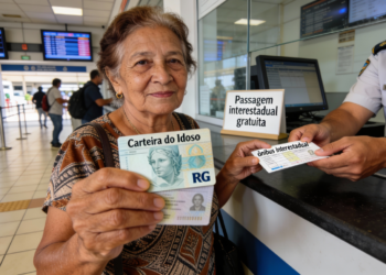 Idosos com mais de 60 anos têm direito a um documento com benefícios garantidos por lei