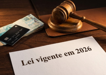 Lei do cartão de créditos está valendo em 2026 e afetando brasileiros que estão com o cartão ativo