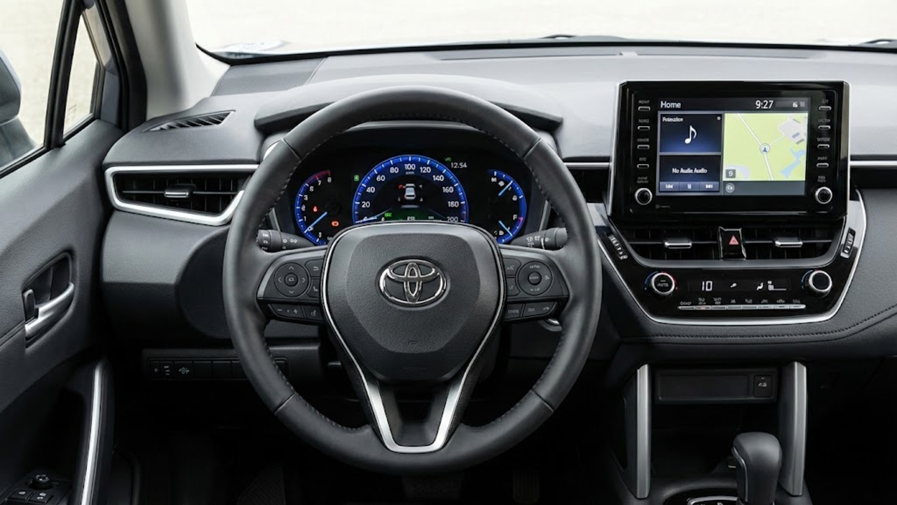 SUV compacto da Toyota com porta-malas de 440 litros, bom consumo e preço acessível em 2026