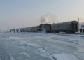 Embarque na viagem de 65 horas de trem onde as temperaturas podem chegar a -40ºC e o trajeto revela paisagens de gelo eteno que encantam os olhos de qualquer um