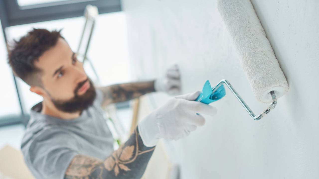 Nem branco, nem cinza: essas são as cores que estão em alta nas cozinhas de 2026