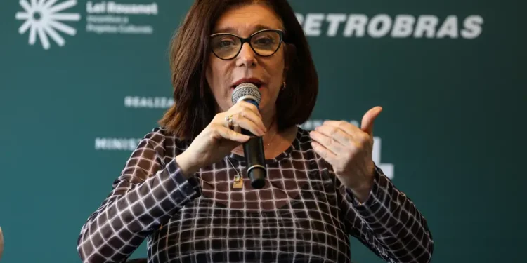 A presidente da Petrobras, Magda Chambriard, participa de evento no Rio de Janeiro em novembro de 2025 (Foto: Tomaz Silva/Agência Brasil)