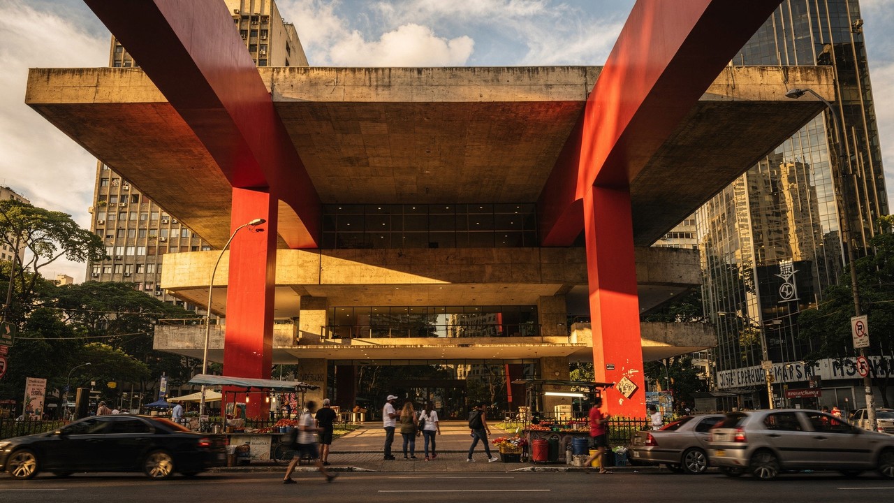 Um vão livre de 74 metros sustentado por apenas 4 pilares: o mistério de como o museu mais famoso do Brasil não cede e choca engenheiros mundiais há décadas