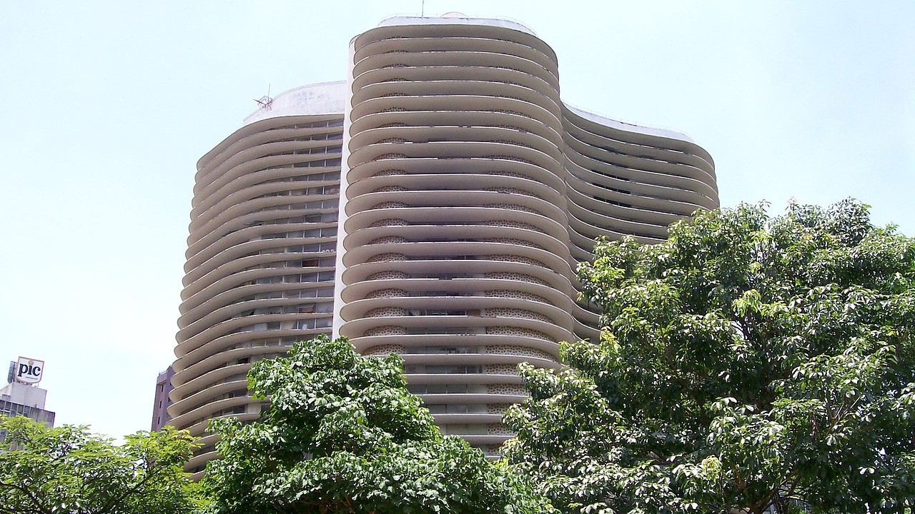 Você já viu um prédio que parece se mover? No coração de Belo Horizonte, um símbolo modernista continua despertando olhares e perguntas
