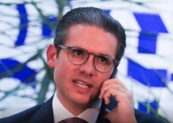 HUGO MOTTA ENVIA A CCJ A PEC DO FIM DA ESCALA 6X1