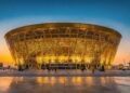 Com capacidade para 80 mil torcedores e fachada dourada, o Lusail Stadium virou a maior arena do Catar e palco da final da Copa do Mundo de 2022