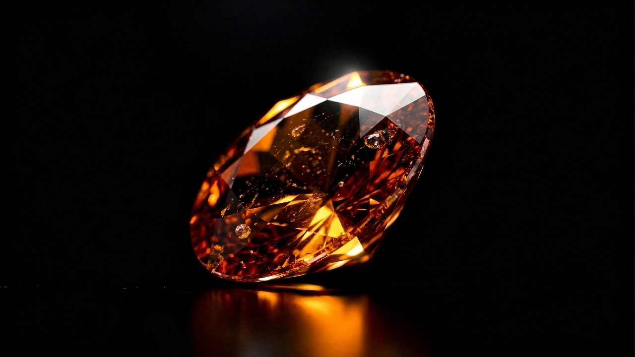 Esqueça o rubi, pois esta gema é a mais rara do Guinness e vale US$ 60.000 o quilate, sendo a obra-prima absoluta da geologia mundial
