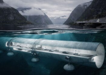 Com um orçamento recorde de 40 bilhões de dólares, a Noruega desafia a natureza com túneis flutuantes submersos e cria a maior rota costeira contínua do mundo