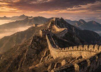 Com 21.196 km de extensão e construída ao longo de séculos, a Grande Muralha da China virou a maior obra de engenharia da história da humanidade