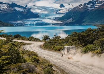 Rodovia Carretera Austral, no Chile, ganha fama pela Patagônia, pois seus 1.240 km de extensão unem geleiras e fiordes em um trajeto selvagem