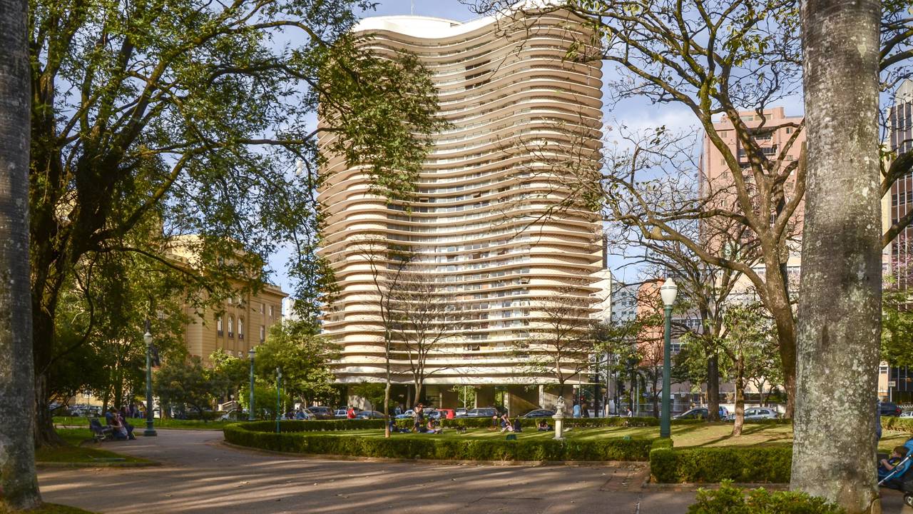 Você já viu um prédio que parece se mover? No coração de Belo Horizonte, um símbolo modernista continua despertando olhares e perguntas