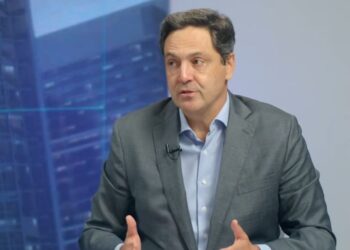 DEPUTADO LUIZ PHILIPPE ORLEANS FALA SOBRE A POLÍTICA EXTERNA DO BRASIL