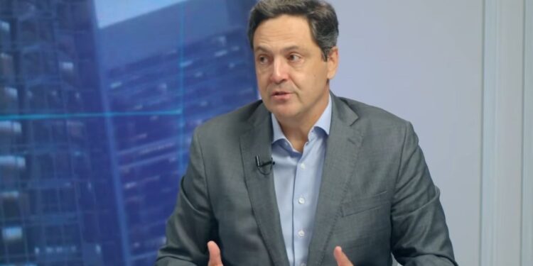 DEPUTADO LUIZ PHILIPPE ORLEANS FALA SOBRE A POLÍTICA EXTERNA DO BRASIL