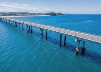 Com 1.244 metros de extensão, Ponte de Guaratuba supera entraves legais e acelera ritmo da construção