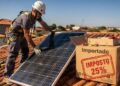 Imposto sobre painéis solares importados sobe para 25% e gera alerta no setor brasileiro