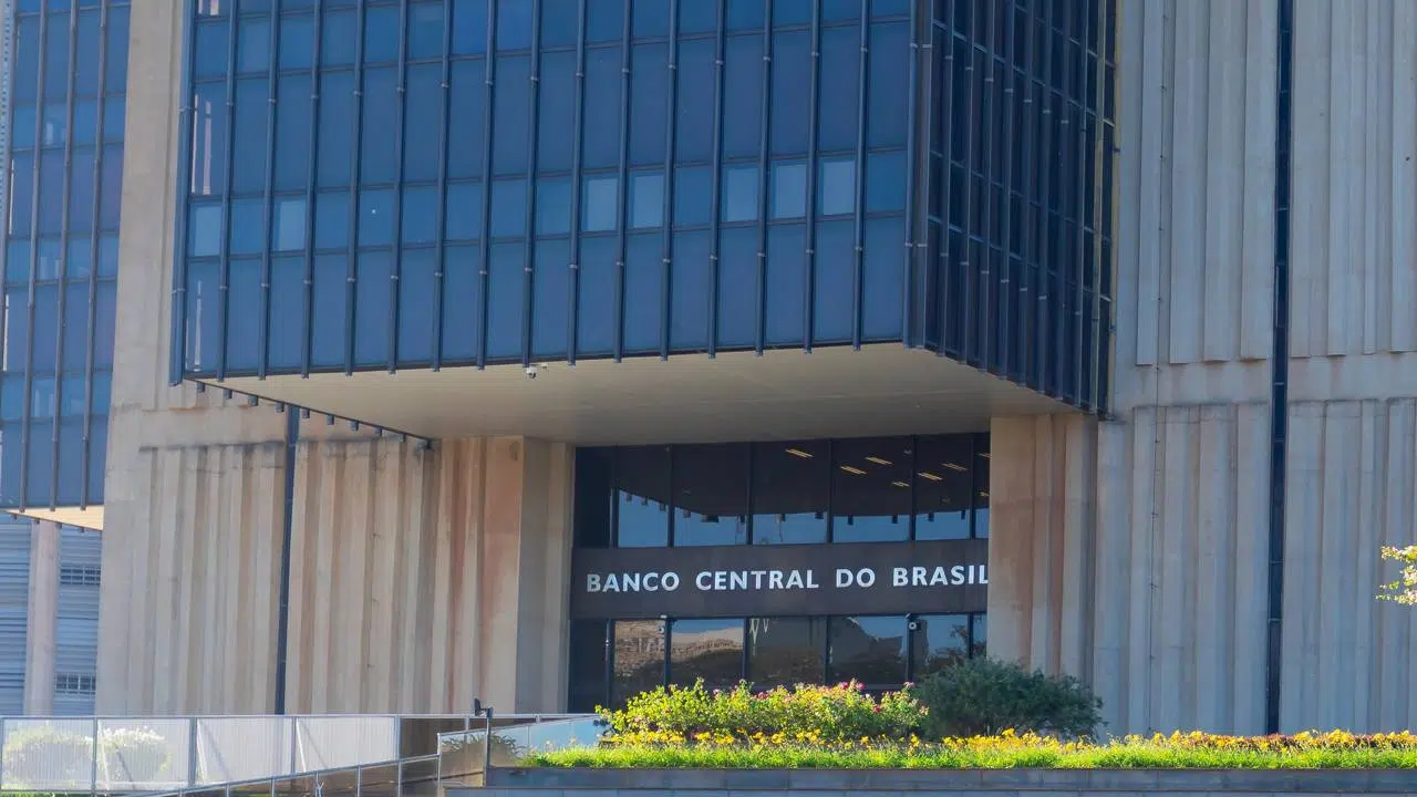 BANCO CENTRAL, FOCUS