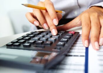 EDUCAÇÃO FINANCEIRA, COMO VERIFICAR RGISTRO NA CVM