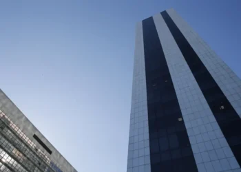 Torre Oscar Niemeyer, no Rio de Janeiro, onde funciona a sede da Vale (Foto:
Fernando Frazão/Agência Brasil)